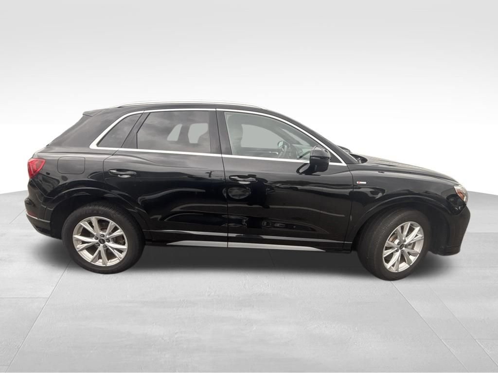 Used 2025 Audi Q3 2.0T Premium AWD/4WD image 7