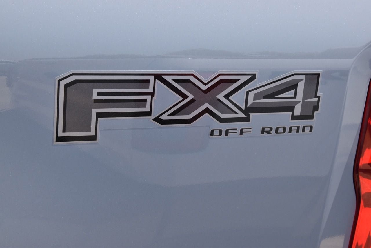 Used 2024 Ford F250 Lariat w/ Lariat Ultimate Package AWD/4WD image 12