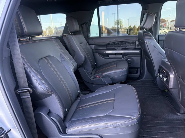 Used 2023 Ford Expedition Max Platinum AWD/4WD image 22