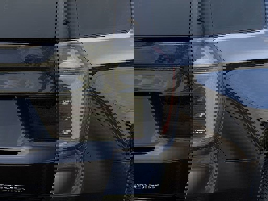 New 2026 Chevrolet Suburban Premier AWD/4WD image 12