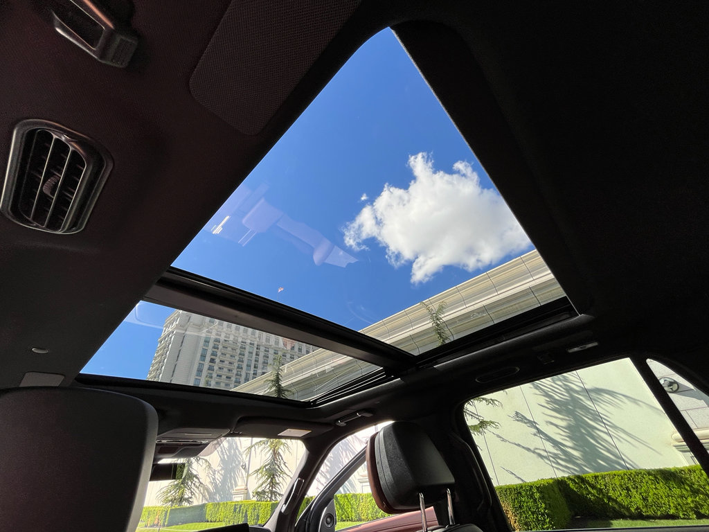 Used 2025 Lincoln Navigator Reserve image 38