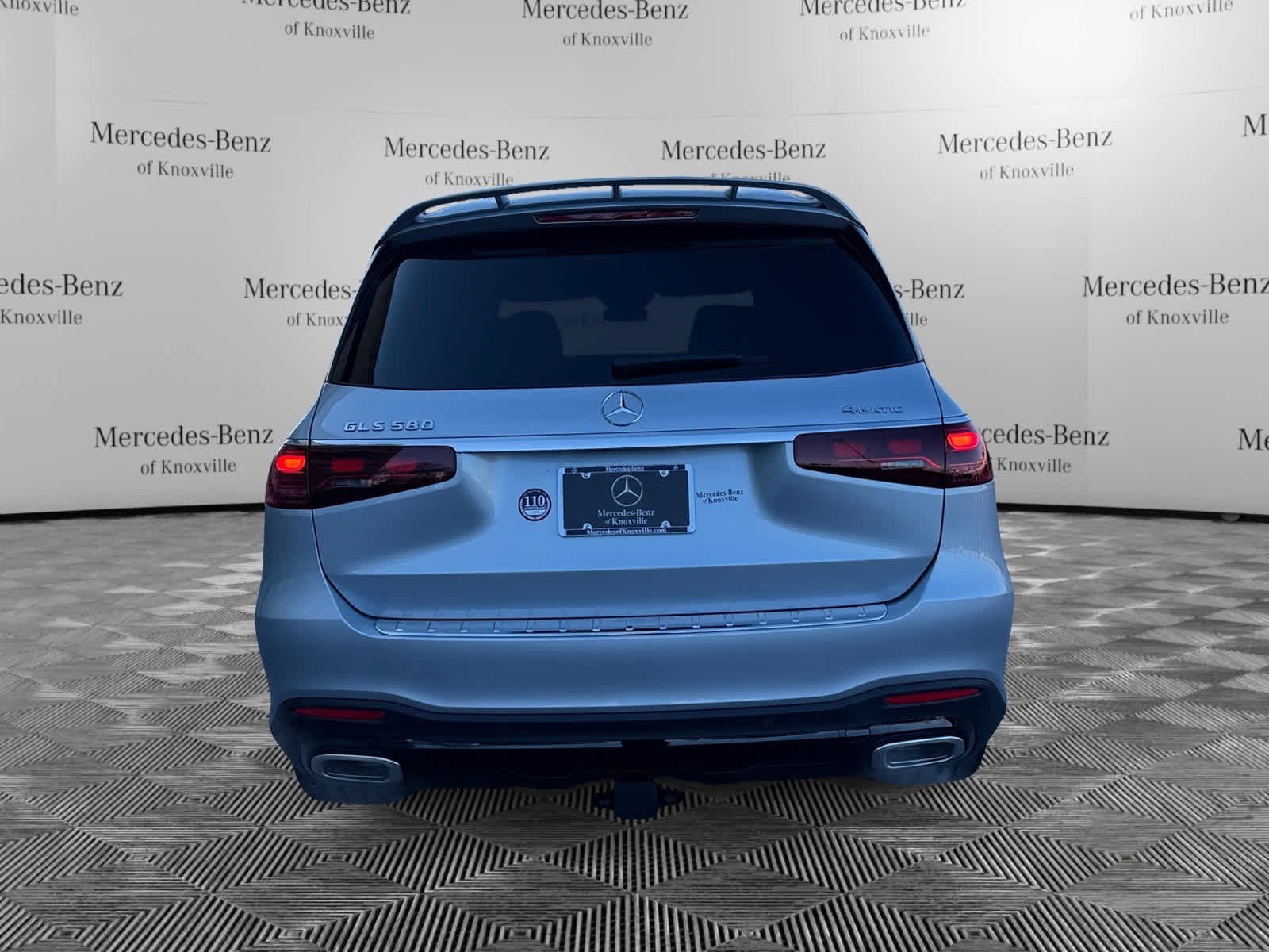 New 2025 Mercedes-Benz GLS 580 4MATIC video 4