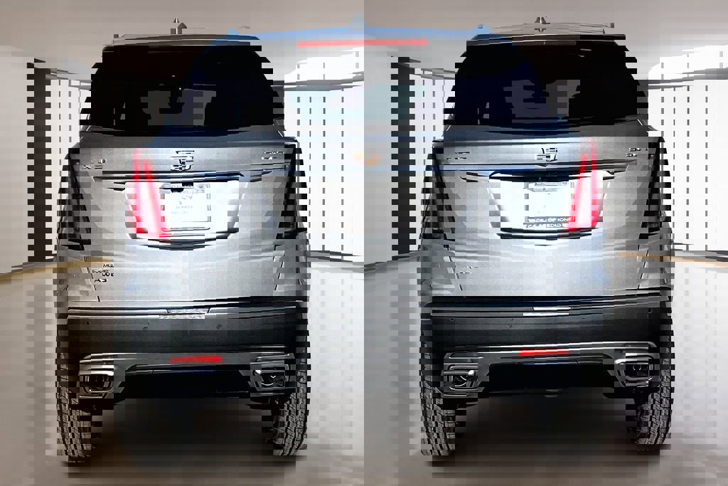New 2026 Cadillac XT5 Premium Luxury w/ Driver Assist Package image 4