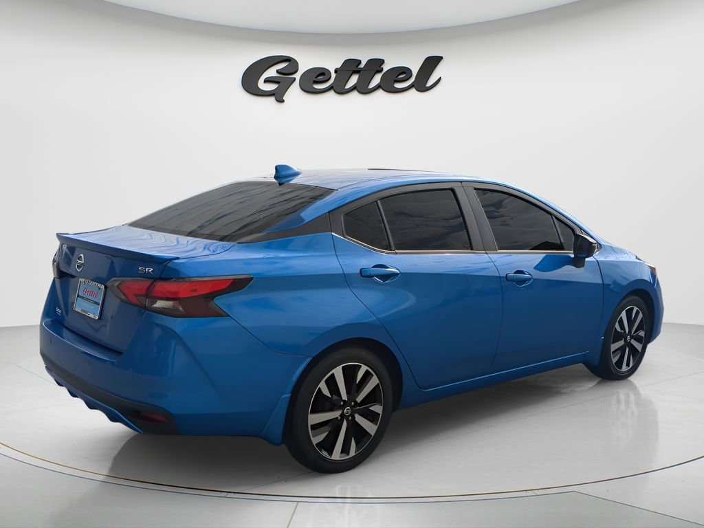 Used 2022 Nissan Versa SR w/ Convenience Package image 14