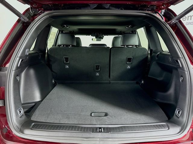 New 2025 Jeep Grand Cherokee Altitude image 25