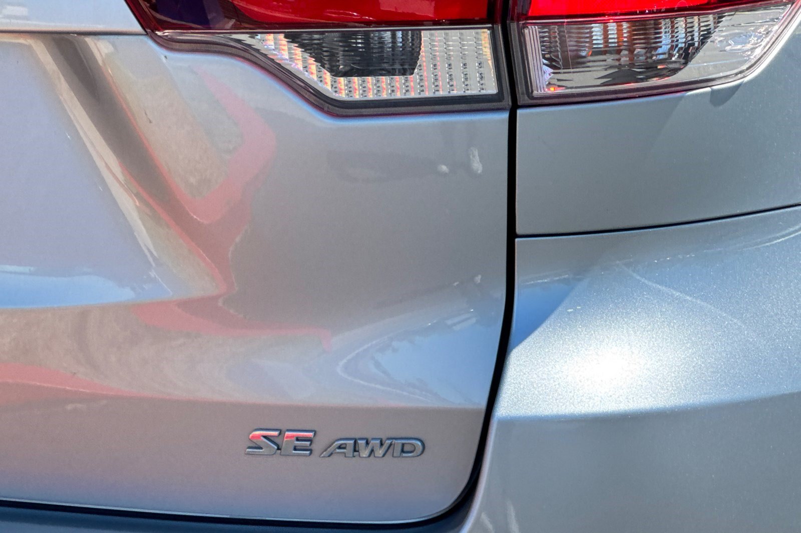 Used 2019 Toyota Highlander SE AWD/4WD image 32