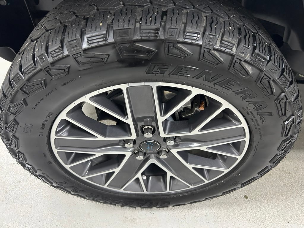 Used 2024 Jeep Wrangler High Altitude AWD/4WD image 9