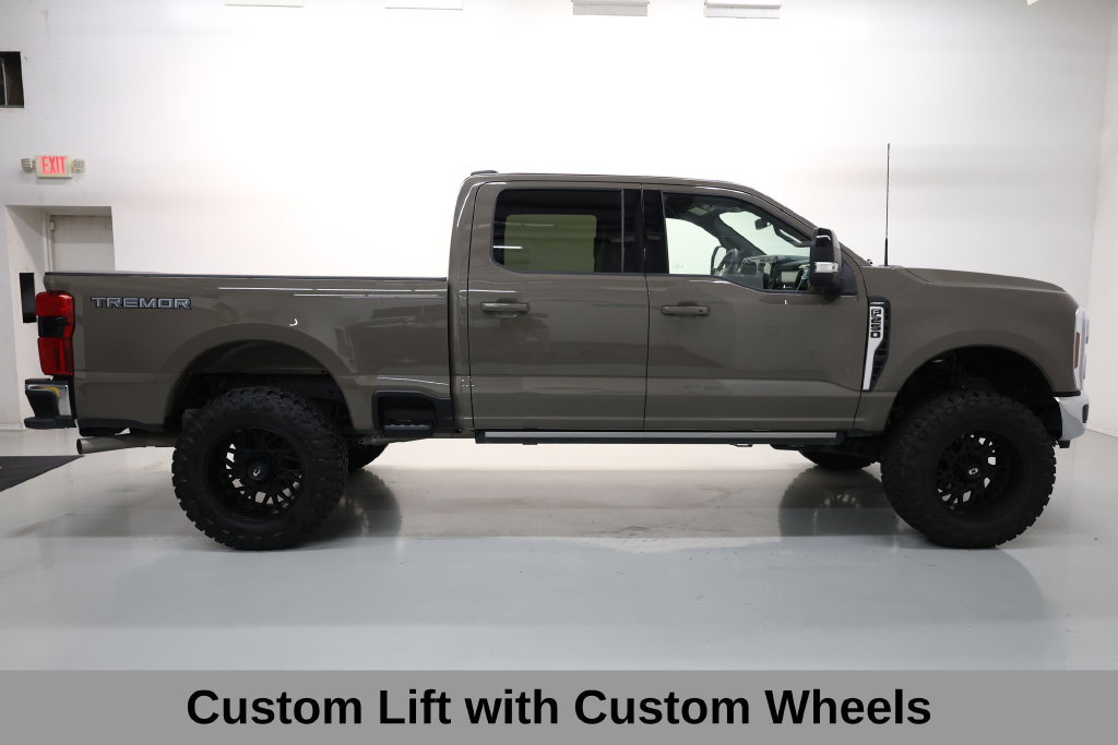 Used 2026 Ford F250 Lariat w/ Tremor Off-Road Package AWD/4WD image 17
