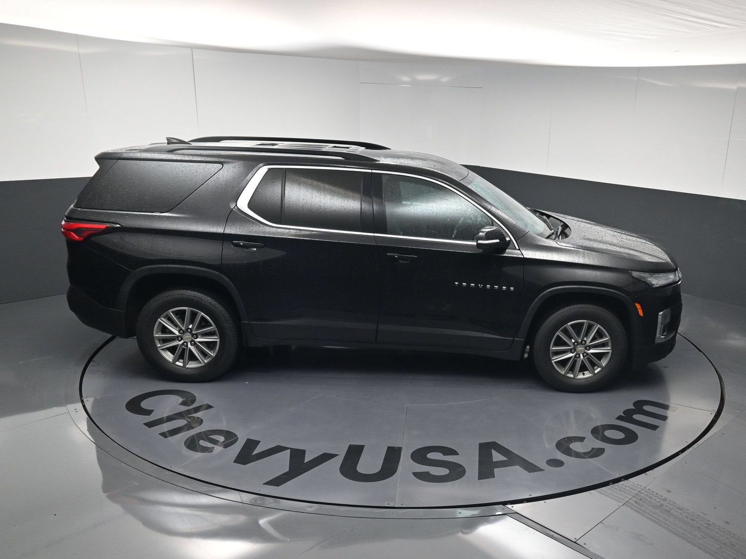 Used 2023 Chevrolet Traverse LT AWD/4WD image 33