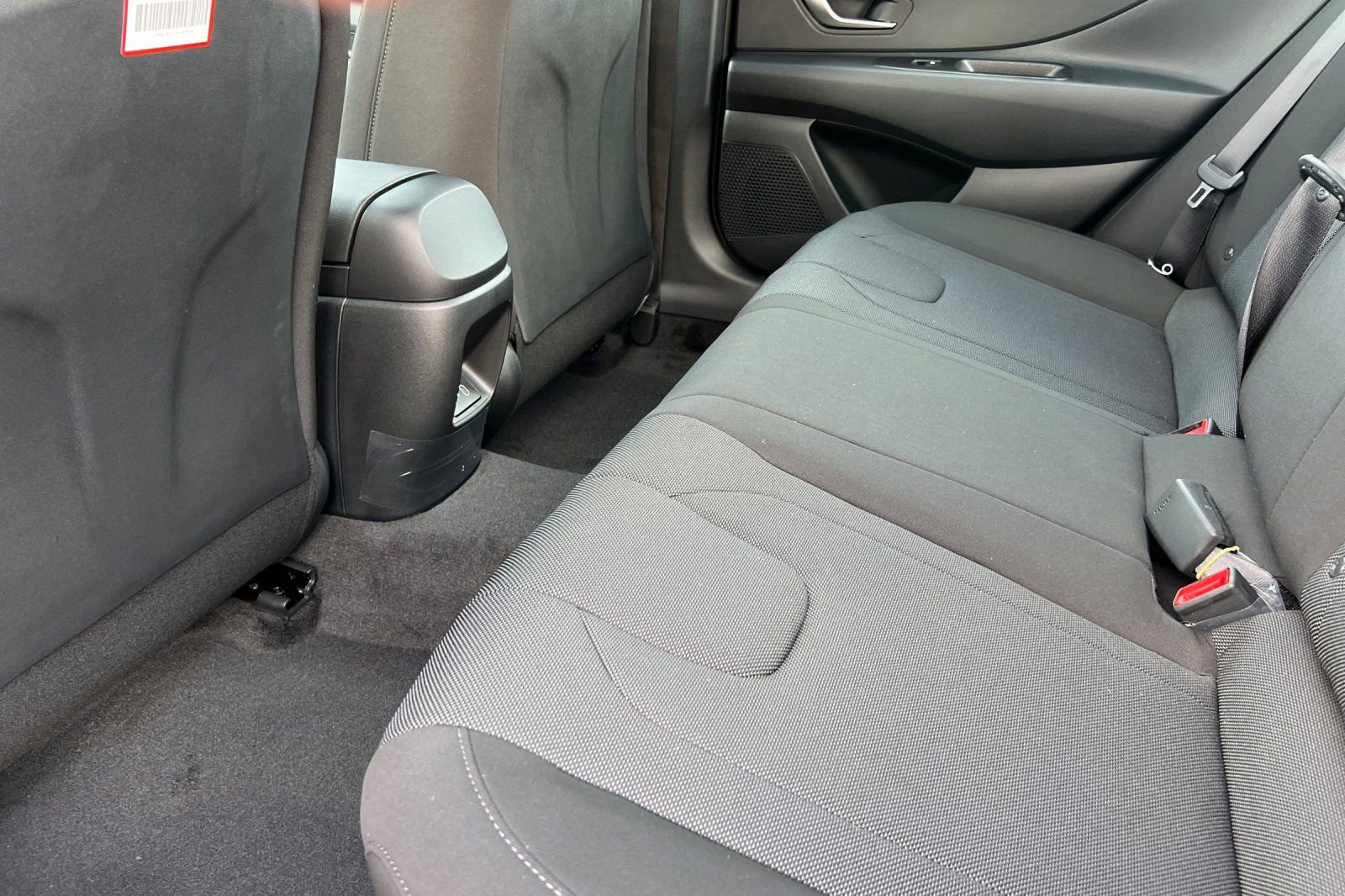 Used 2025 Hyundai Elantra SE image 16