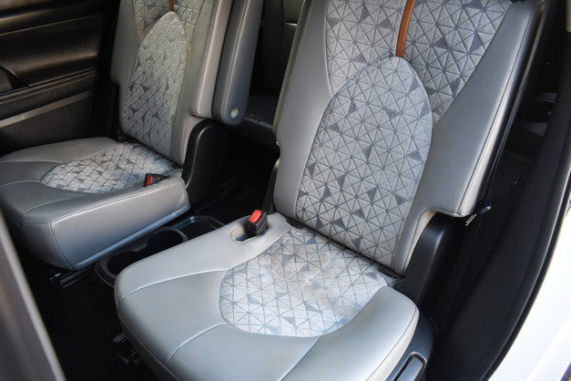 Certified 2023 Toyota Highlander Bronze Edition image 23