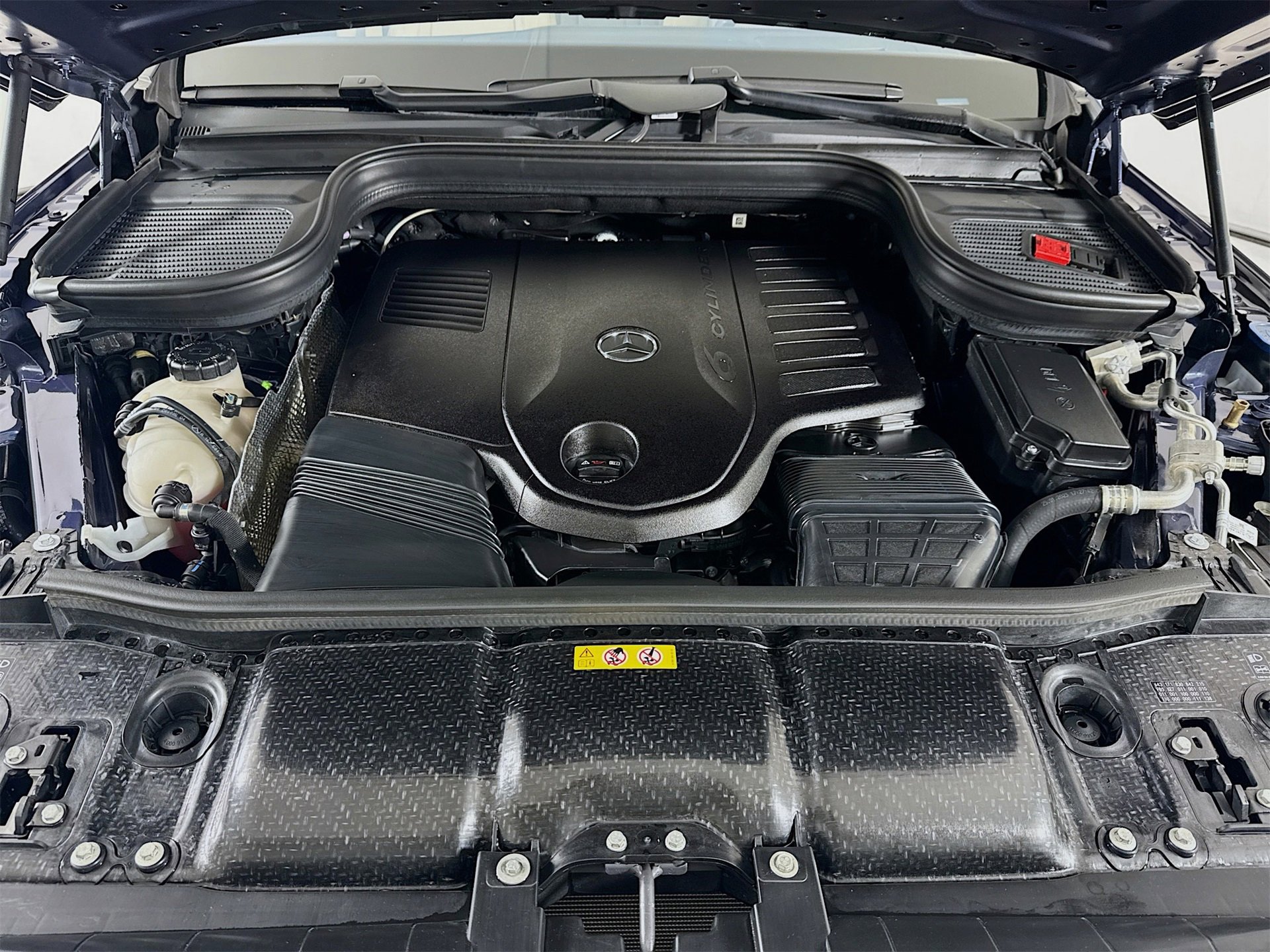 Used 2024 Mercedes-Benz GLE 450 4MATIC image 33