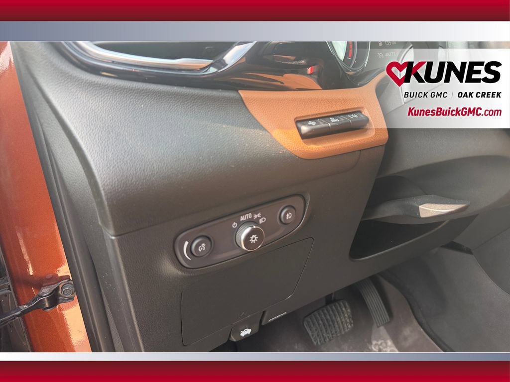 Used 2021 Buick Encore GX Essence w/ Advanced Technology Package AWD/4WD image 19