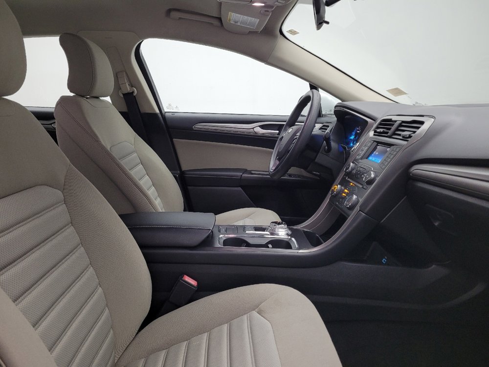Used 2017 Ford Fusion S image 21