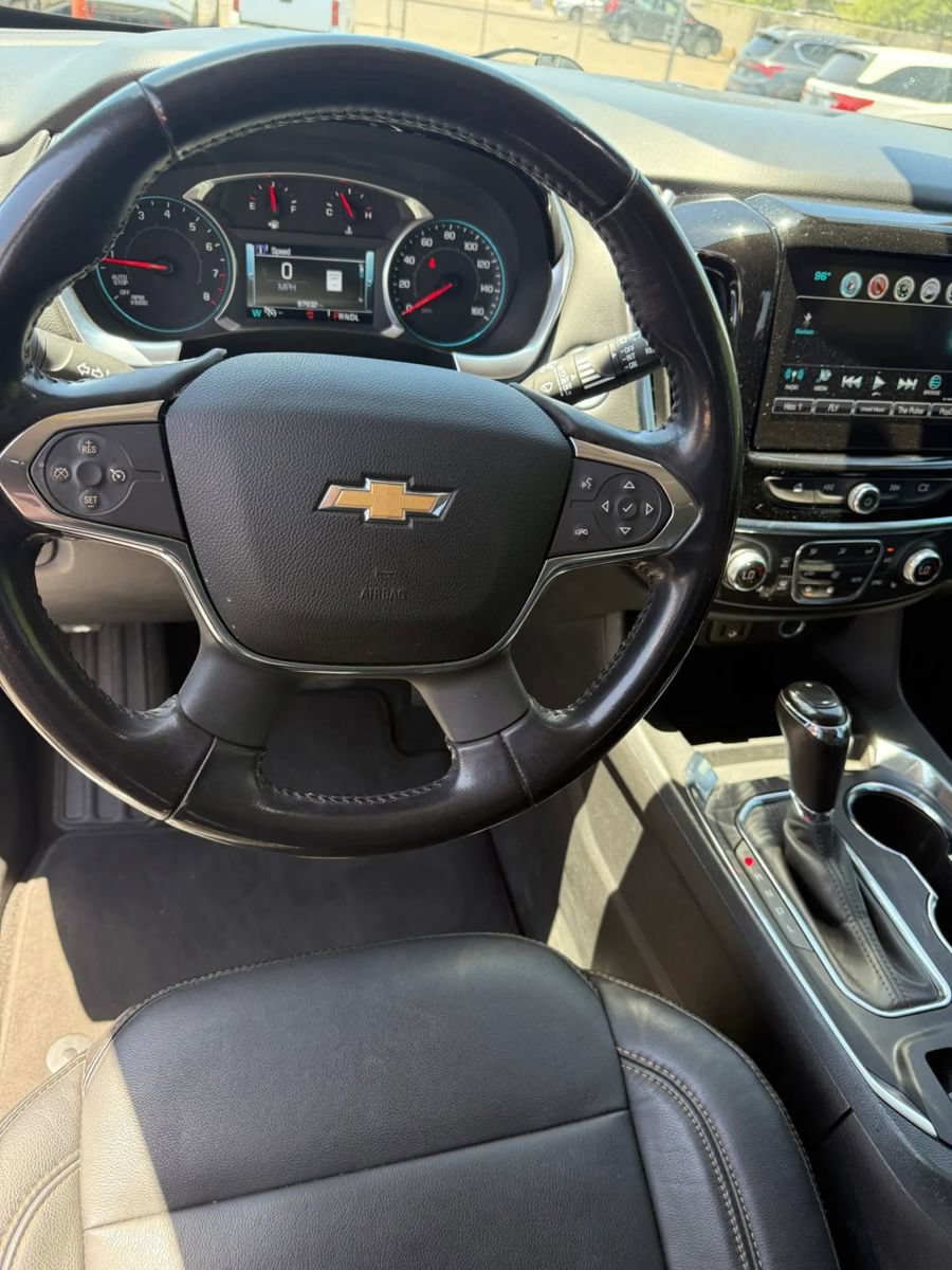 Used 2019 Chevrolet Traverse RS FWD image 8