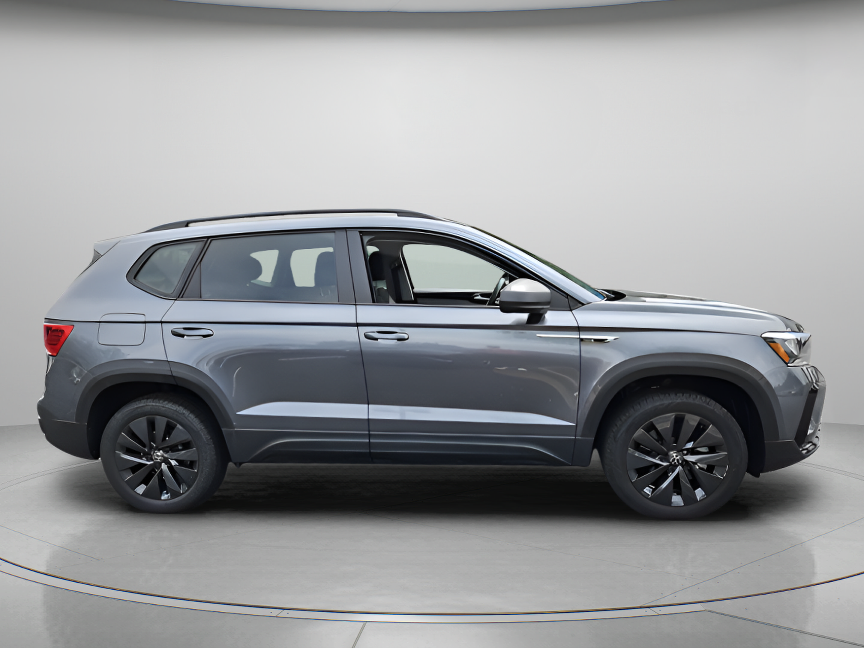 Used 2023 Volkswagen Taos S FWD image 6