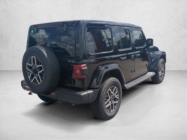 New 2026 Jeep Wrangler Unlimited Sahara AWD/4WD image 2