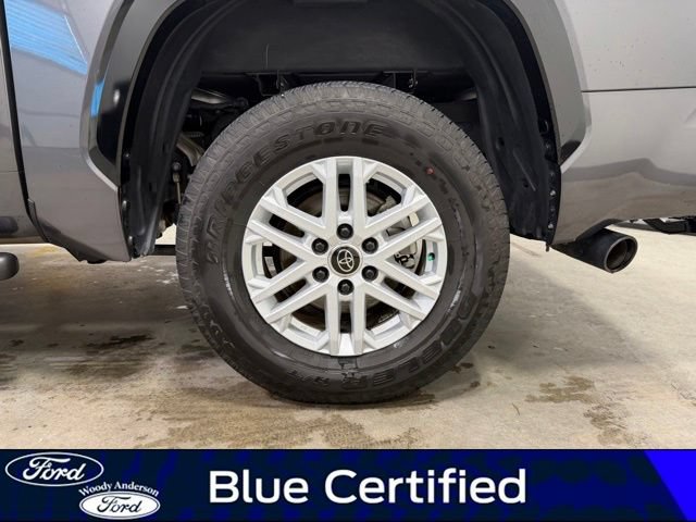 Used 2024 Toyota Tundra Platinum AWD/4WD image 8