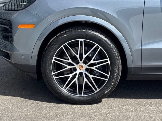 New 2026 Porsche Cayenne AWD/4WD image 11