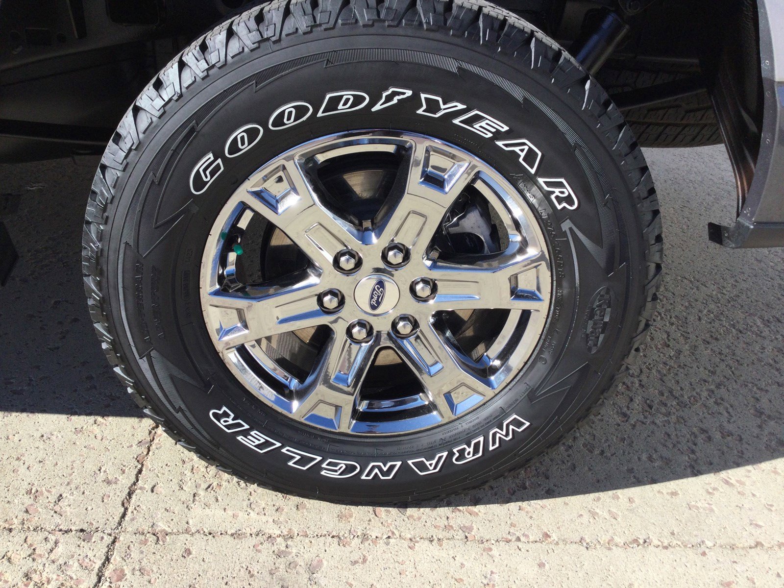 Used 2021 Ford F150 XLT w/ Equipment Group 302A High image 5