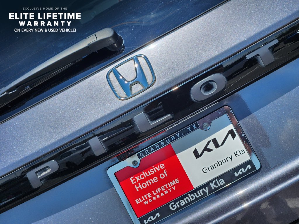Used 2024 Honda Pilot Elite image 6
