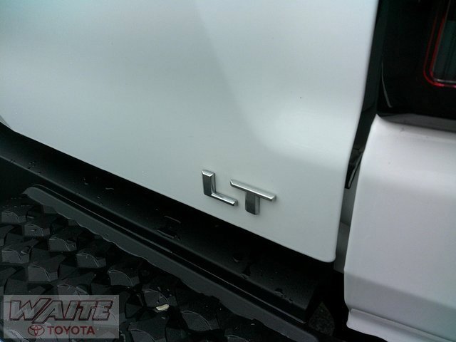 Used 2023 Chevrolet Colorado LT image 8