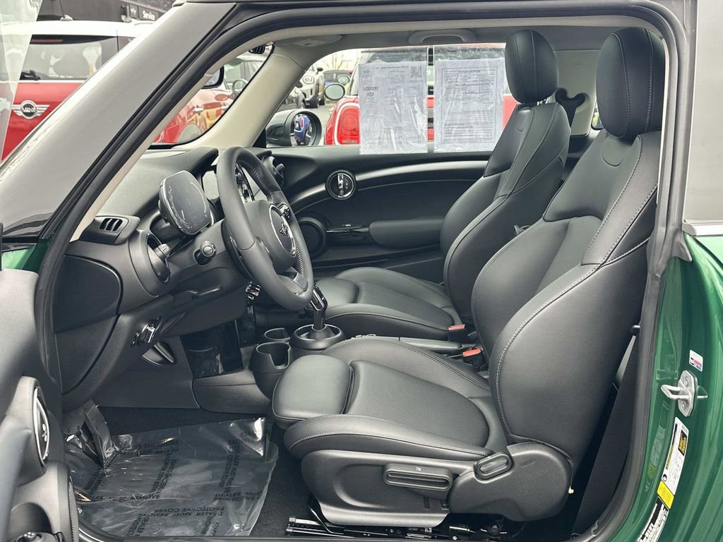Used 2023 MINI Cooper S image 28