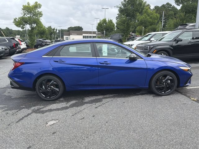 New 2026 Hyundai Elantra SEL Sport Premium FWD image 9