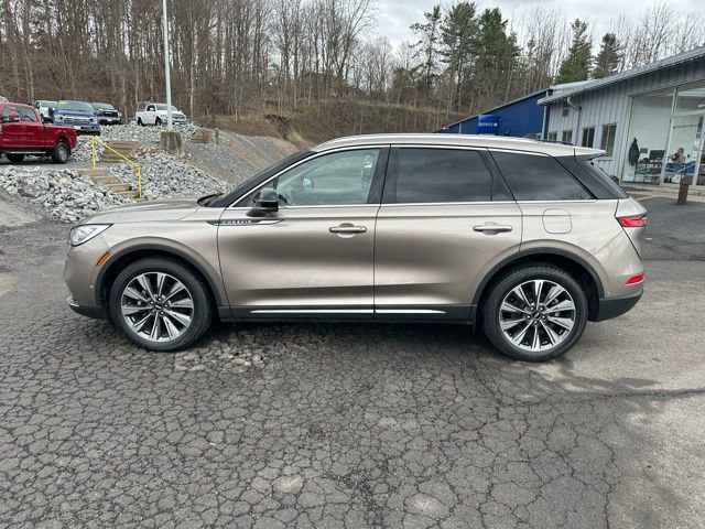 Used 2020 Lincoln Corsair Reserve w/ Equipment Group 202A image 2