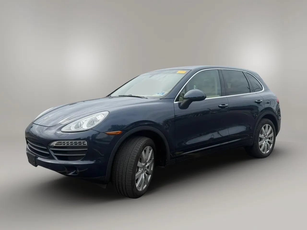 Used 2014 Porsche Cayenne S w/ Comfort Package AWD/4WD image 2