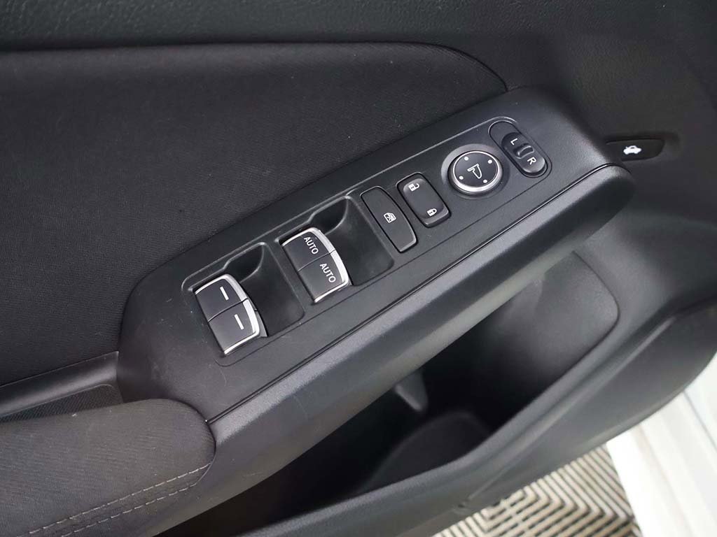 Used 2025 Honda Civic Sport image 35