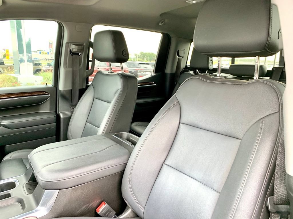 Used 2023 GMC Sierra 1500 Elevation w/ Elevation Premium Package RWD image 16