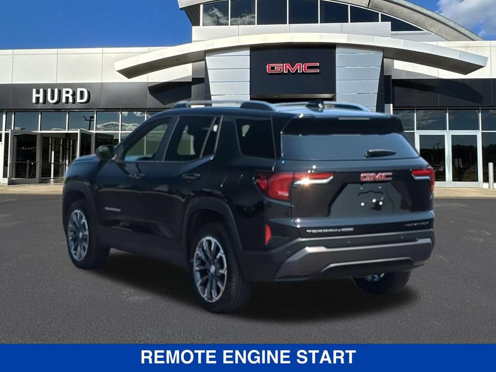 Used 2025 GMC Terrain Elevation w/ Elevation Premium Package AWD/4WD image 7