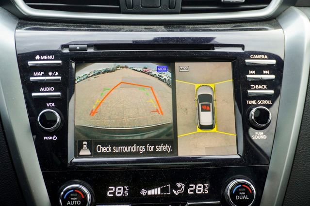 Used 2023 Nissan Murano Platinum image 18