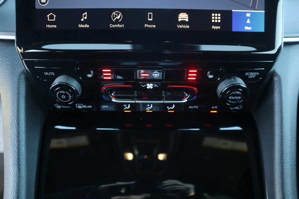 New 2025 Jeep Grand Cherokee Limited image 8