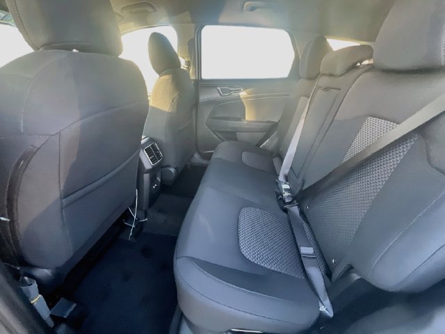 New 2027 Kia Sportage LX FWD image 22