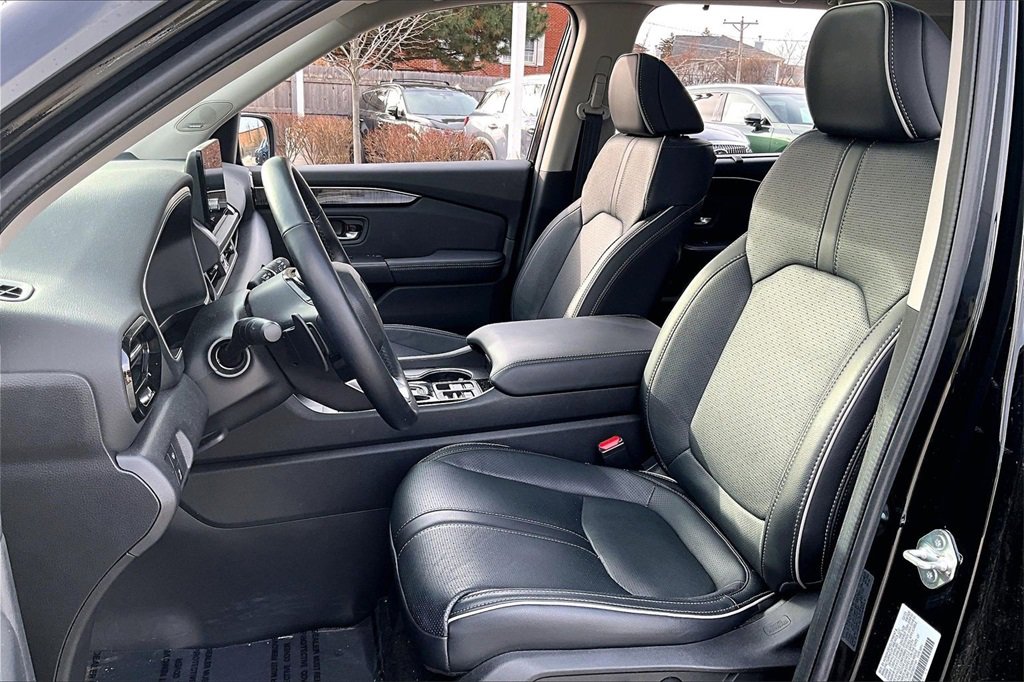 Used 2023 Honda Pilot Elite image 15