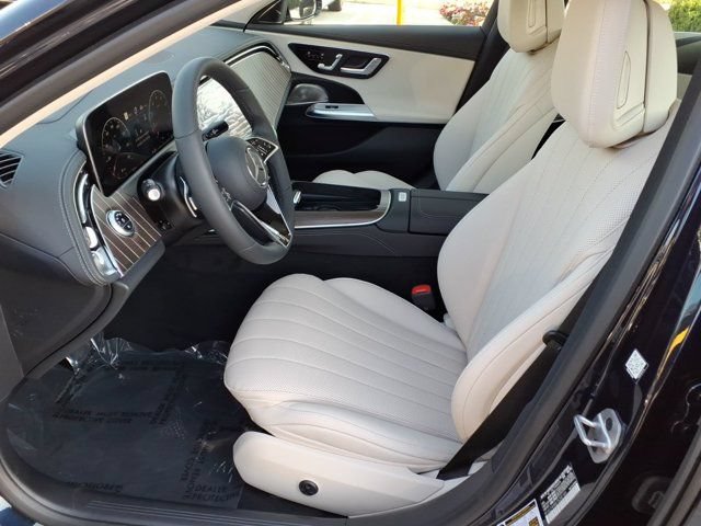 New 2026 Mercedes-Benz E 350 4MATIC Sedan image 14