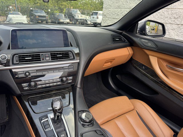 Used 2017 BMW 640i Convertible RWD image 30