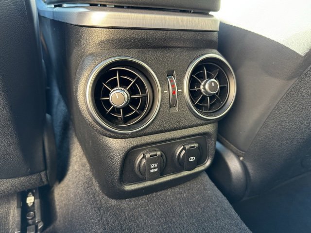 Used 2022 Kia Stinger GT2 image 8