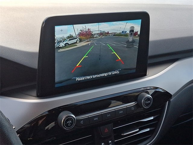 Used 2020 Ford Escape SEL image 18