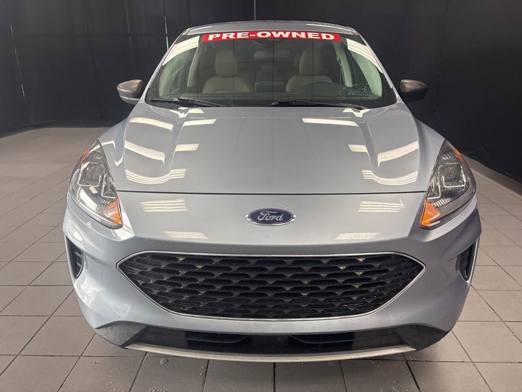 Used 2022 Ford Escape SE FWD image 9