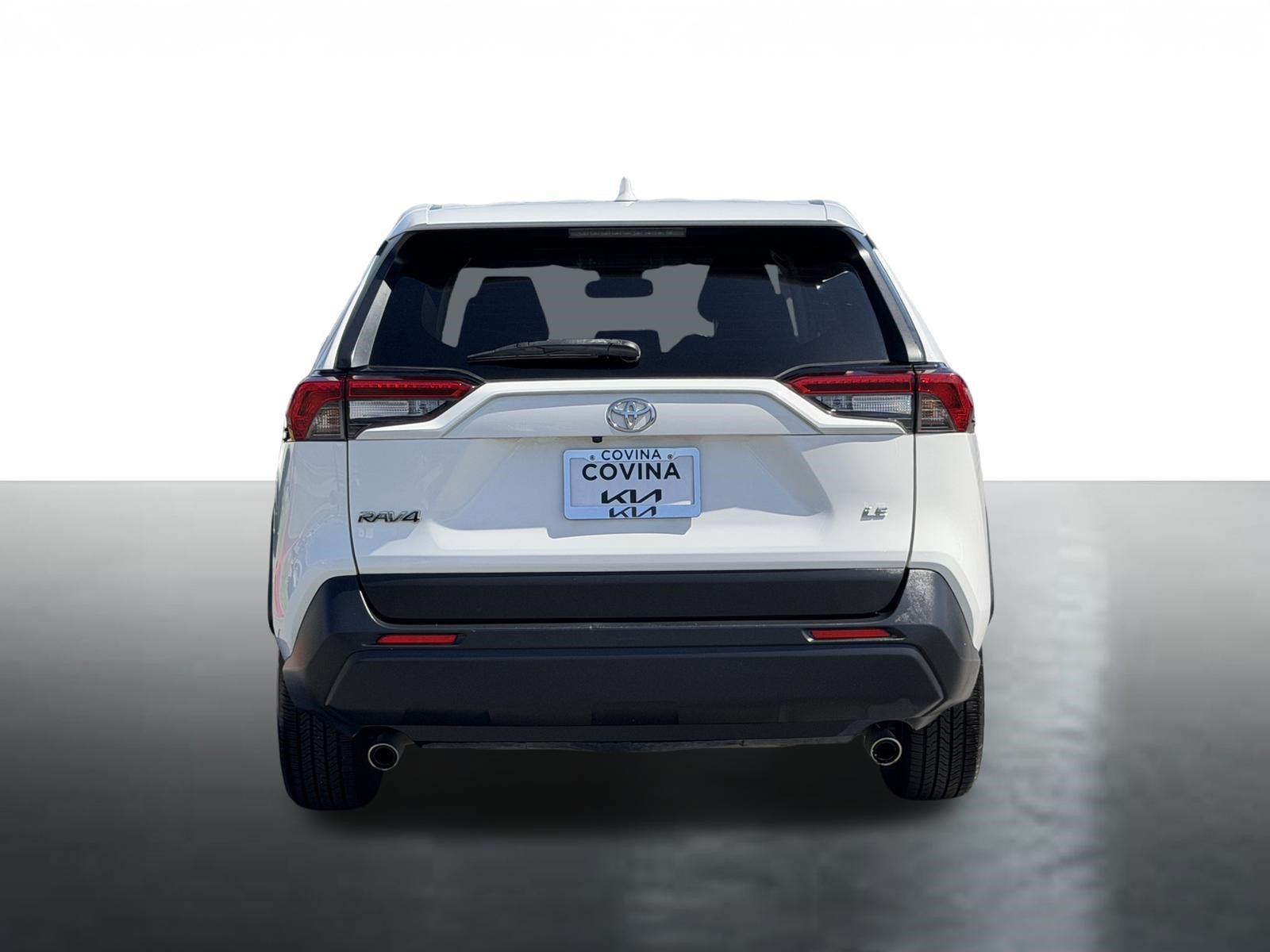 Used 2023 Toyota RAV4 LE FWD image 7