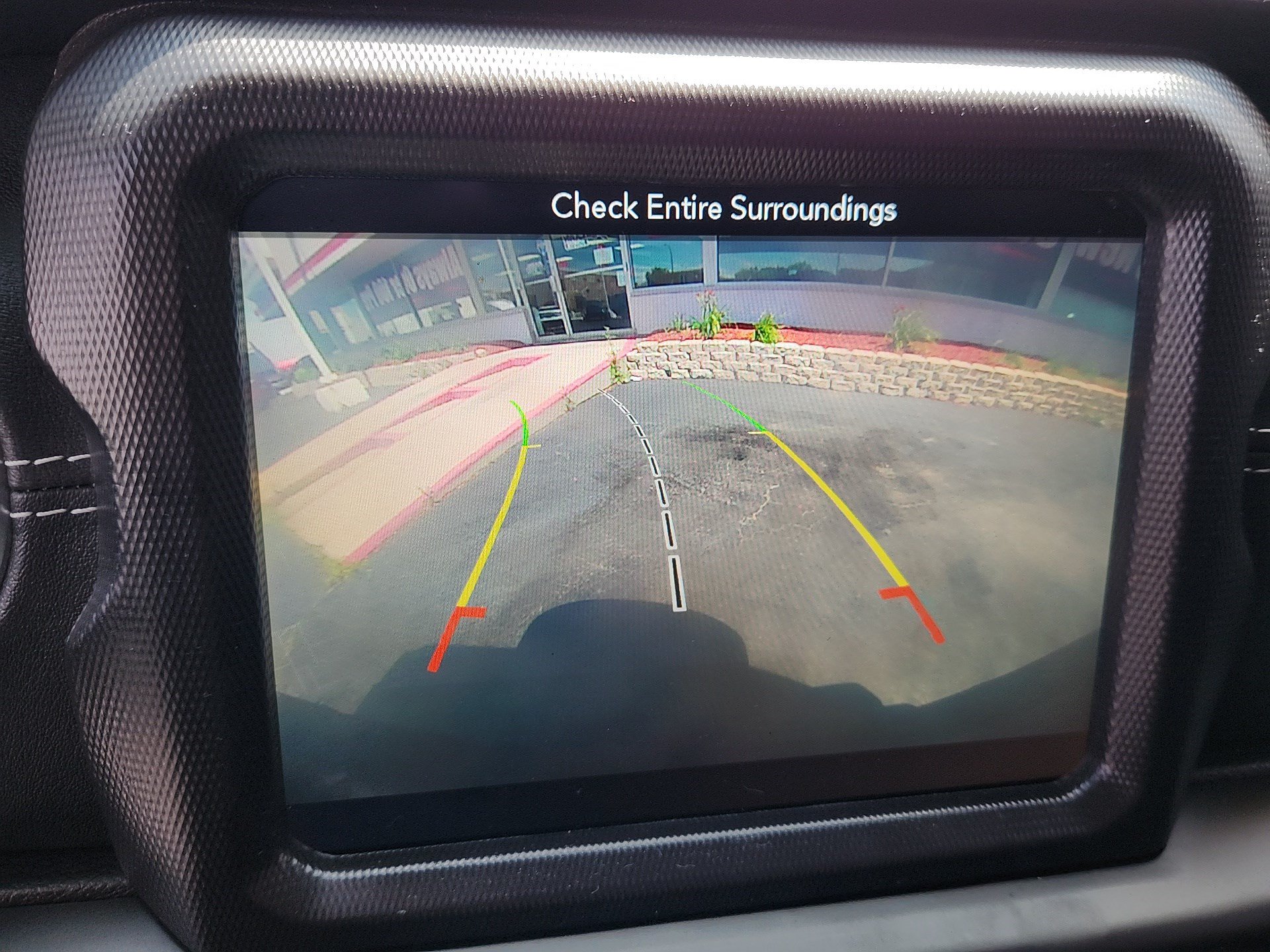 Used 2018 Jeep Wrangler Unlimited Sahara AWD/4WD image 15