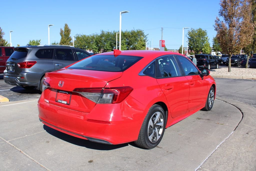 Used 2022 Honda Civic LX image 7