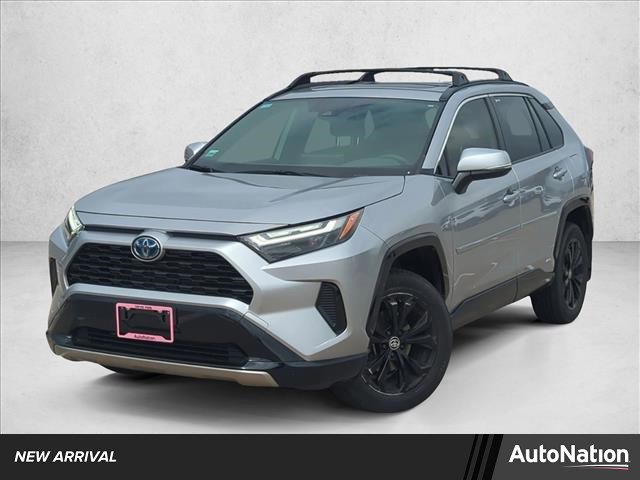 Used 2024 Toyota RAV4 SE w/ Convenience Package image 1