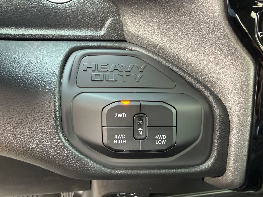 New 2026 RAM 3500 Tradesman AWD/4WD image 28