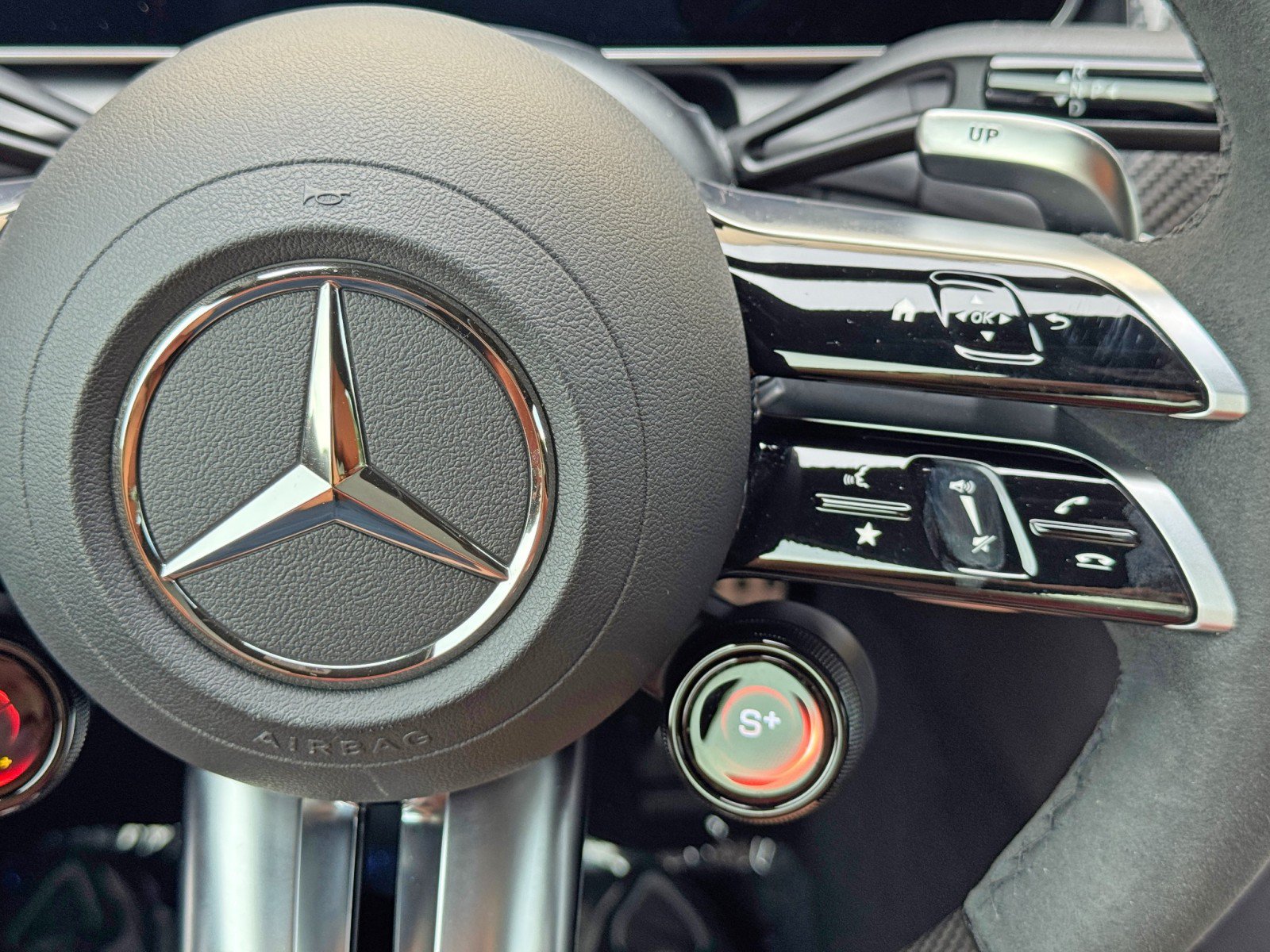 Used 2025 Mercedes-Benz GLC 63 AMG S image 23