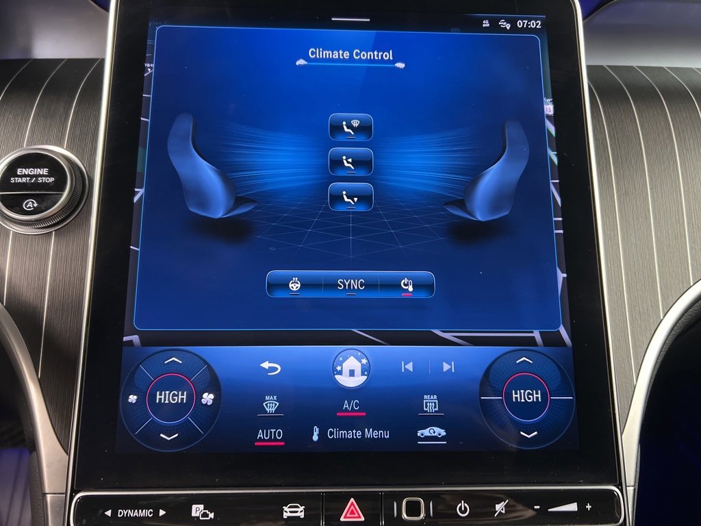 Used 2023 Mercedes-Benz GLC 300 4MATIC image 13