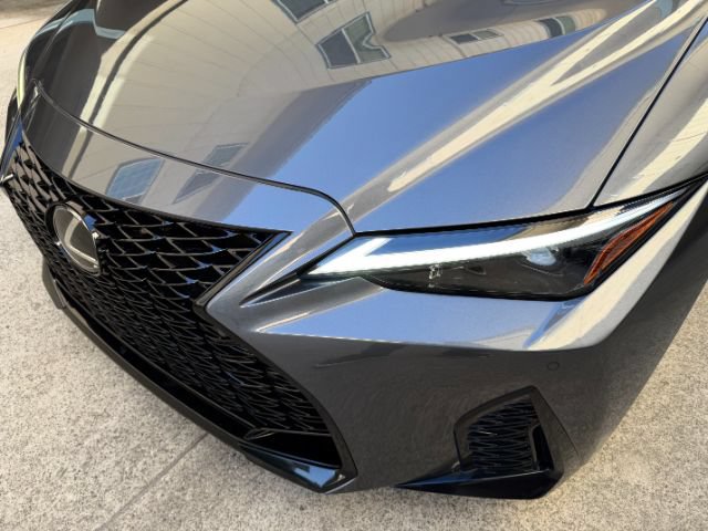 Used 2021 Lexus IS 350 F Sport w/ Navigation Package RWD image 11